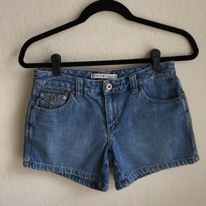 Tommy Hilfiger| vintage jean shorts